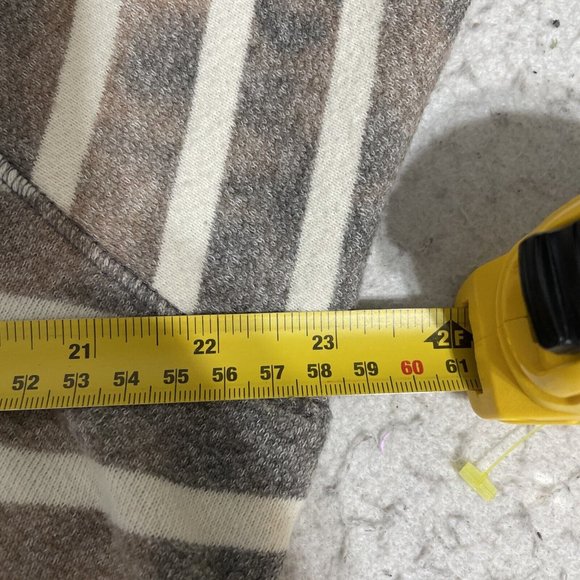 Kut from the Kloth Sweater Womens Large Fleece Cropp Long Sleeve Round Neck - Picture 10 of 11